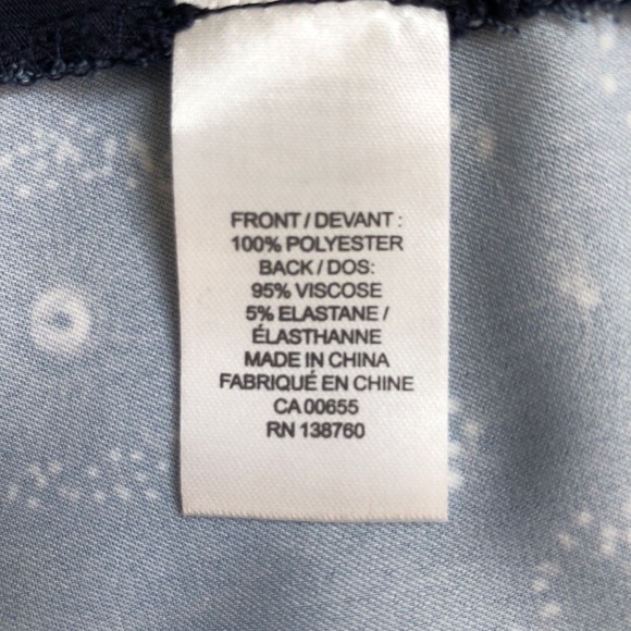 RW&CO. Sleeveless Dandelion Crochet Blouse Top - Picture 8 of 9